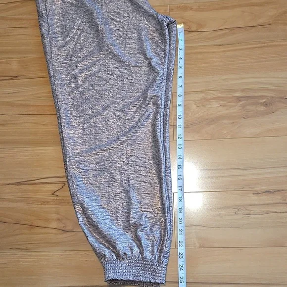 Anthropologie Melora Metallic Rose Gold Jogger Pants size medium NWT - Picture 11 of 14